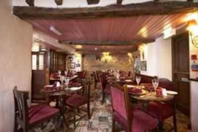 фото отеля Horse & Farrier Inn