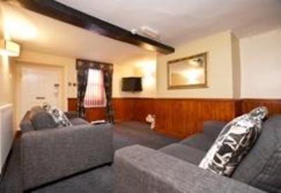 фото отеля Horse & Farrier Inn