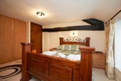 фото отеля Horse & Farrier Inn