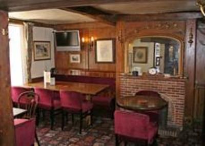 фото отеля Horse & Farrier Inn