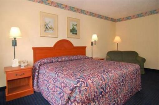 фото отеля Ramada Limited Hotel Lake City