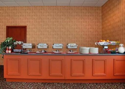 фото отеля Econo Lodge Inn & Suites Augusta (Maine)