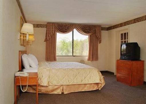 фото отеля Econo Lodge Inn & Suites Augusta (Maine)