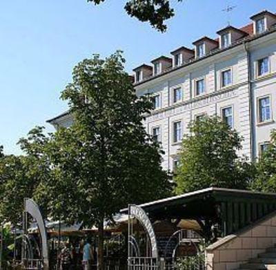 фото отеля Hotel Am Waldschlösschen Dresden