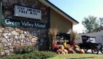 фото отеля Green Valley Motel Pigeon Forge