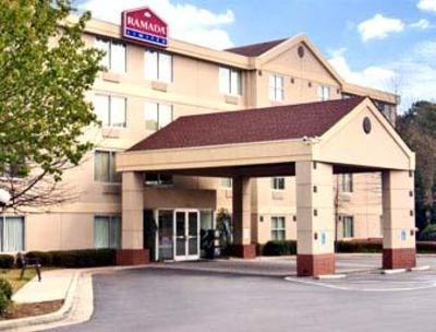 фото отеля Ramada Limited & Suites Airport East Forest Park