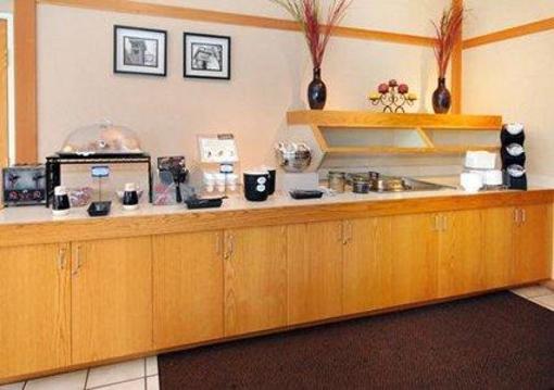 фото отеля Comfort Inn & Suites Bend
