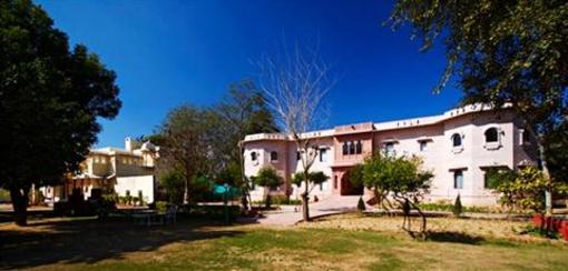 фото отеля Alwar Bagh