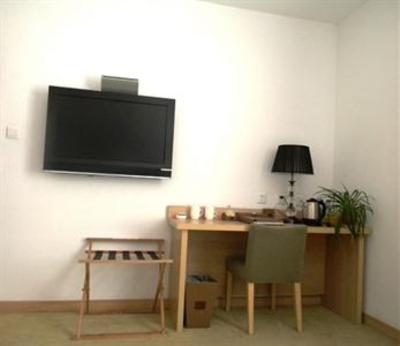 фото отеля Jingyuan Business Hotel