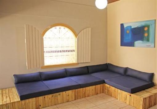 фото отеля Cosmopolitan Hostel