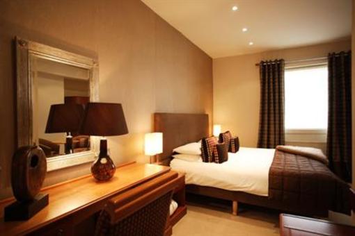 фото отеля The George Hotel Cheltenham