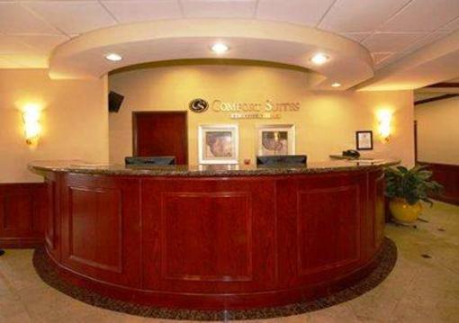 фото отеля Comfort Suites Central