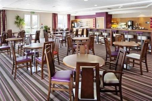 фото отеля Holiday Inn Express Poole