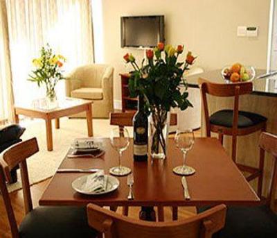 фото отеля Bayside Suites Apartments Cape Town