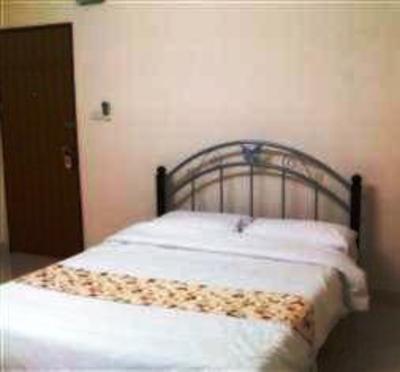 фото отеля Varee Vara Apartment