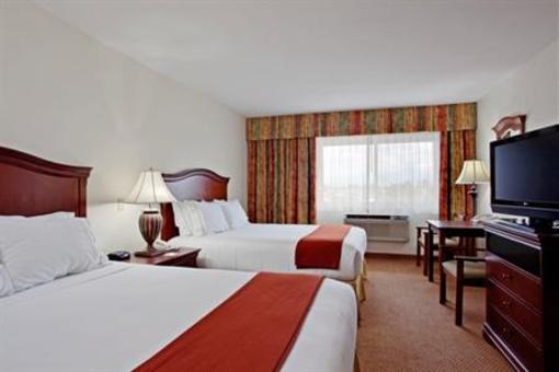 фото отеля Holiday Inn Express Perris-East