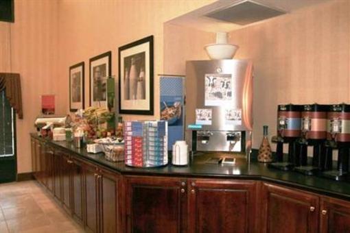 фото отеля Hampton Inn and Suites Florence-Civic Center