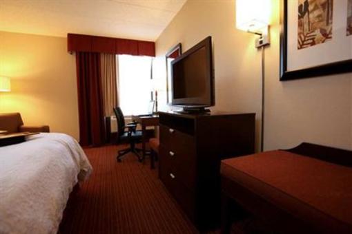 фото отеля Hampton Inn Chicago Naperville