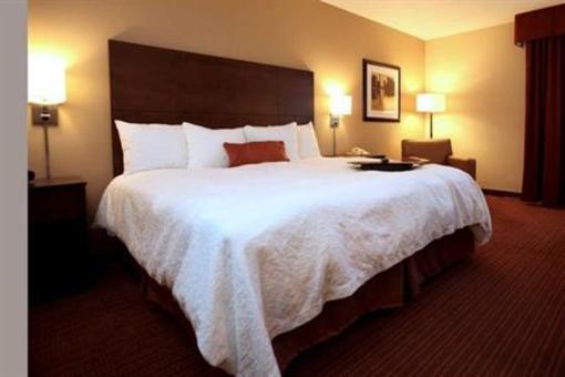 фото отеля Hampton Inn Chicago Naperville