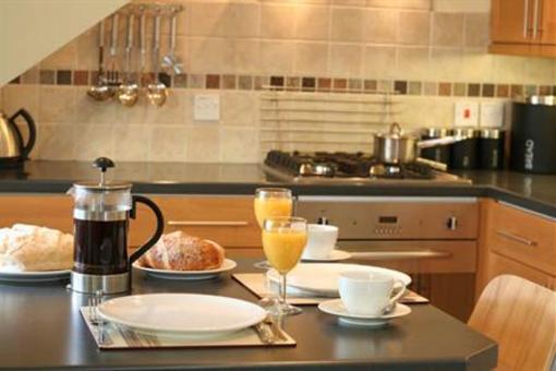 фото отеля Gwyn Hafan Serviced Apartments