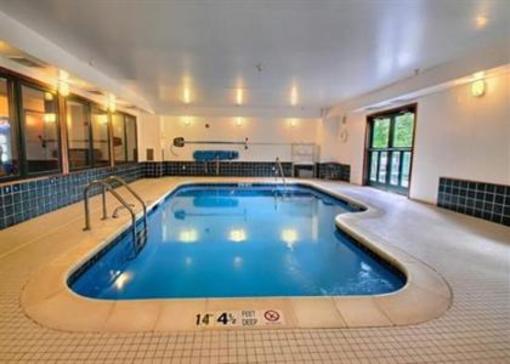 фото отеля Quality Inn Glens Falls
