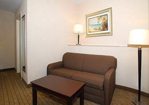 фото отеля Comfort Suites Saraland