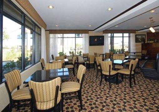 фото отеля Comfort Suites Saraland