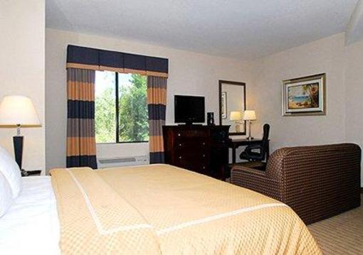 фото отеля Comfort Suites Saraland