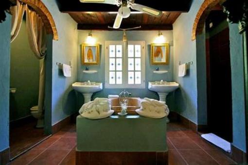 фото отеля Villa Toscana Boutique Hotel