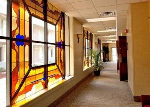 фото отеля Clarion Inn & Suites Dothan