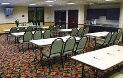 фото отеля Comfort Suites Findlay