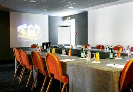 фото отеля Bestwestern Hotel the Wish Guyancourt