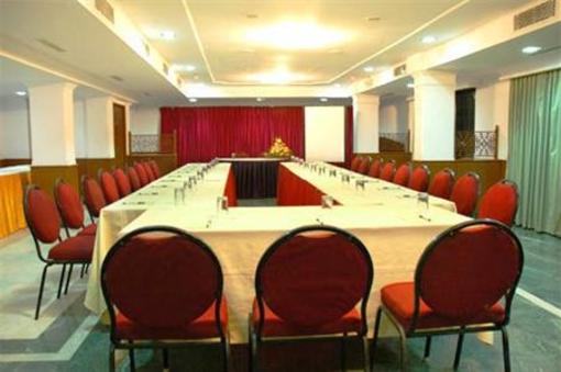фото отеля Hotel Chariot Chennai