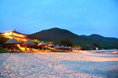 фото отеля Moon Bay & Resort Sanya