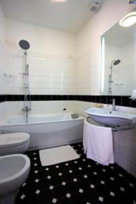 фото отеля Ferton Hotel