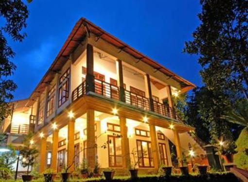 фото отеля Carmelia Haven