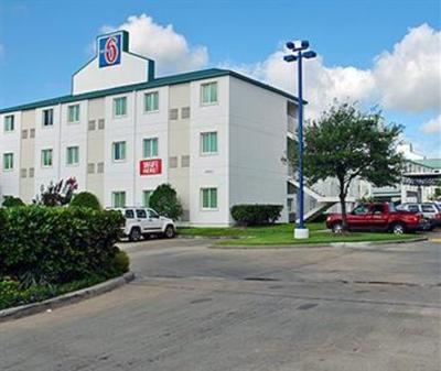 фото отеля Motel 6 Westchase Houston