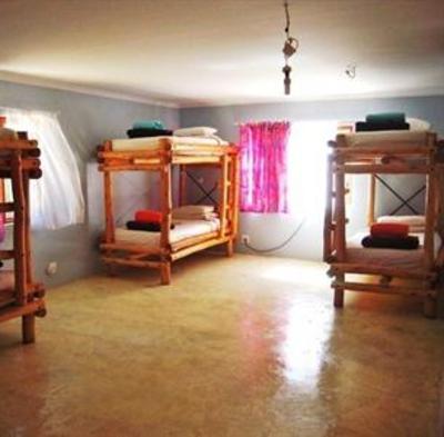фото отеля The AardVark Guesthouse and Backpackers