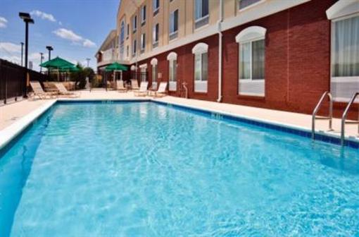 фото отеля Holiday Inn Express Hotel & Suites Dothan North