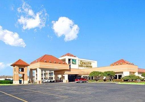 фото отеля Quality Inn & Suites Port Allen