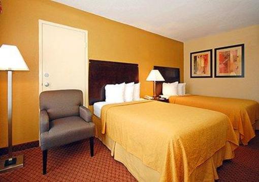 фото отеля Quality Inn & Suites Port Allen