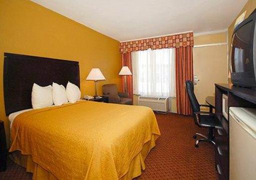 фото отеля Quality Inn & Suites Port Allen