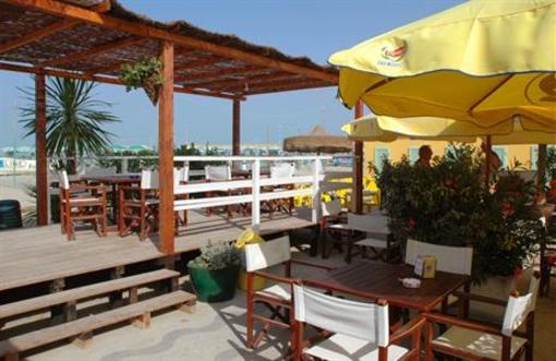 фото отеля Hotel Dolores Cesenatico