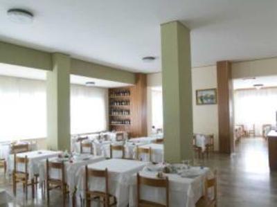фото отеля Hotel Dolores Cesenatico
