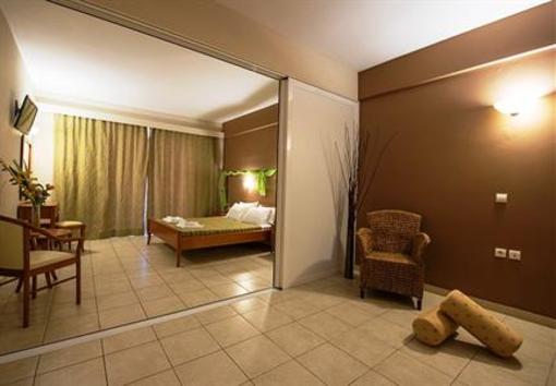 фото отеля Park Hotel Tsilivi