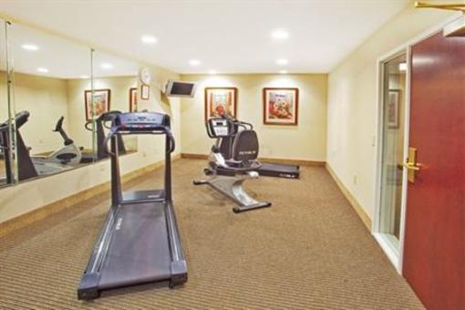 фото отеля Holiday Inn Express Hotel & Suites Covington