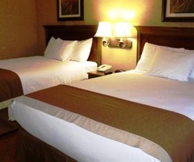 фото отеля Grand Oaks Hotel