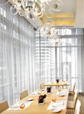 фото отеля Shangri La Hotel Vancouver