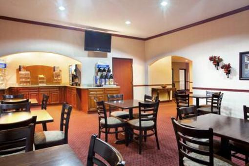 фото отеля Holiday Inn Express Sycamore Dekalb