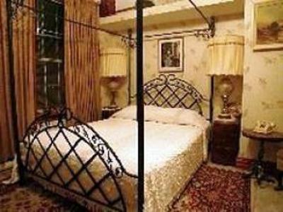 фото отеля Pimblett's Downtown Bed & Breakfast Toronto